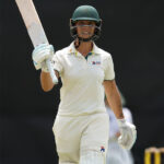 Custom Cricket Uniforms and Jerseys